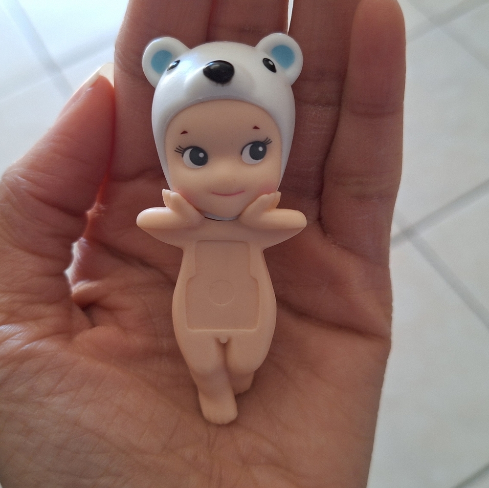 Hipper Animal Series - Polar Bear (No Sticky Adhesive)